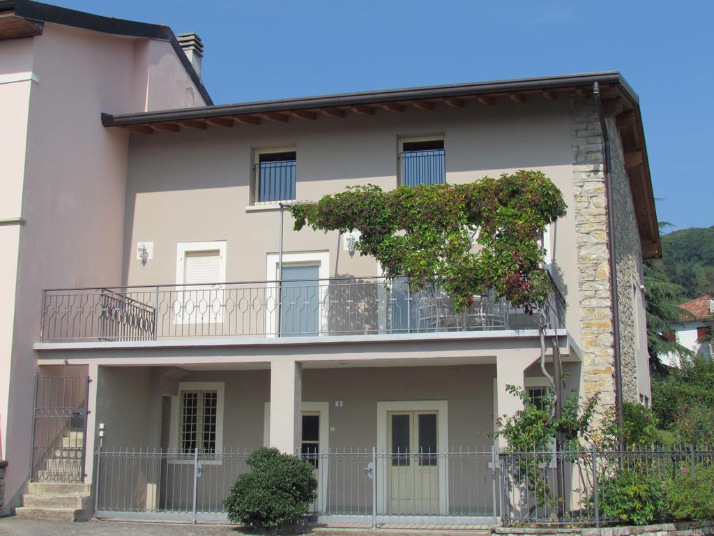 Casa Martina Apartment Gandosso Екстериор снимка